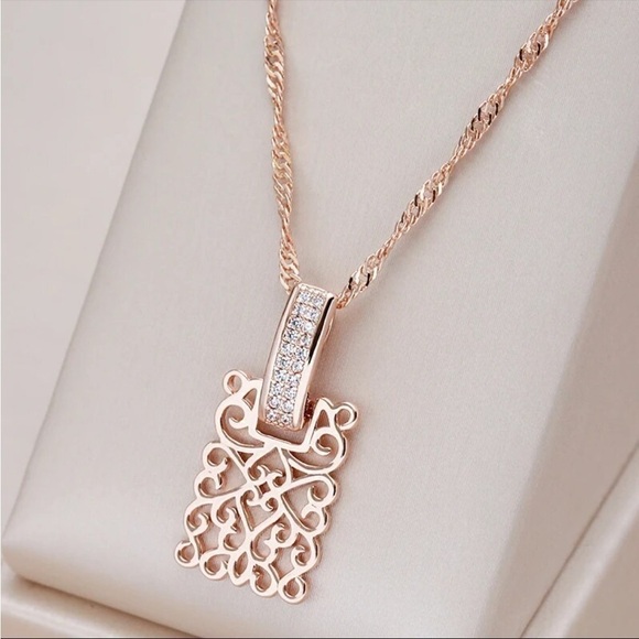 ⭐️ New Retro Style Layering Necklace - Picture 1 of 9